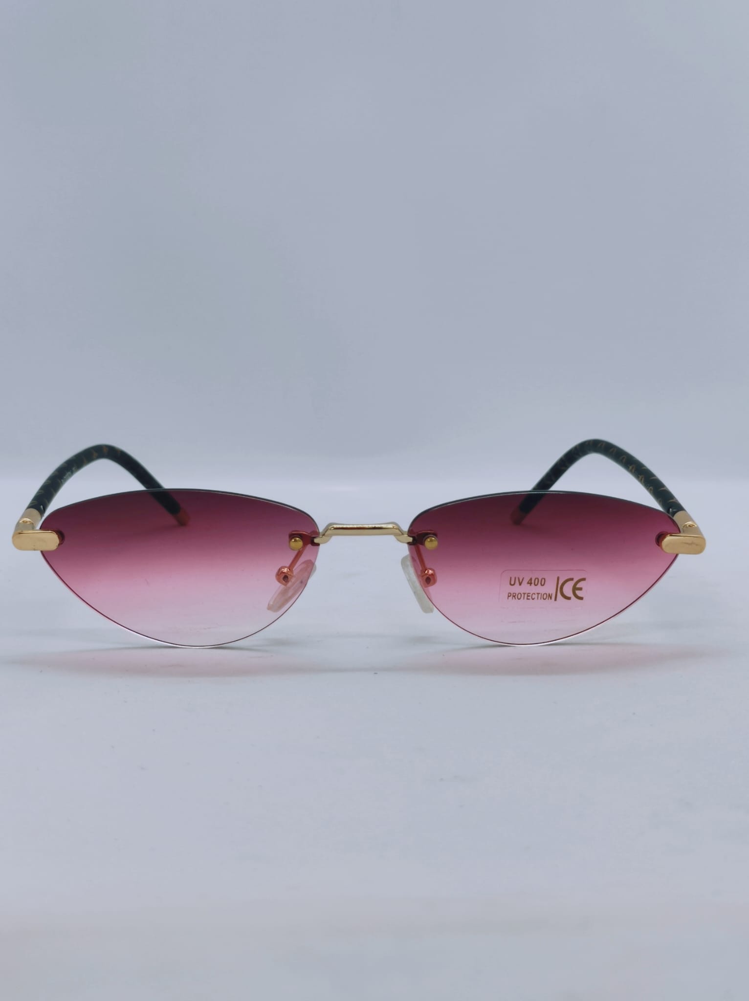 7311 - PEMBE -